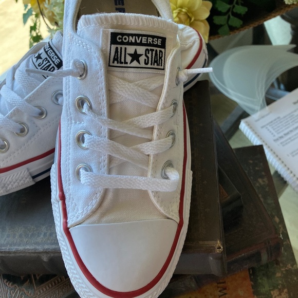 Converse Shorelines White - Size 9 - Picture 2 of 6